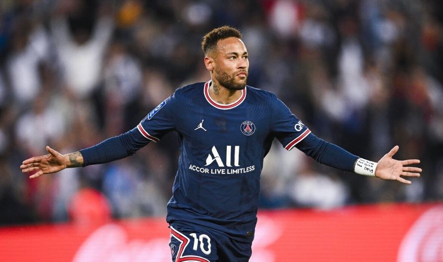 巴黎圣日耳曼前途光明!,内马尔新星重返赛场表现突出比赛高潮迭起的简单介绍-爱游戏