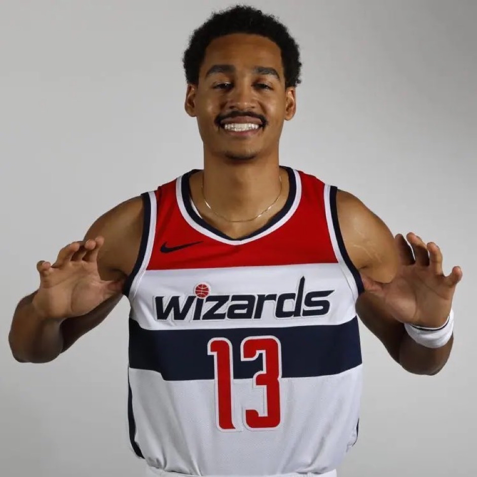 华盛顿奇才训练开放日；加时末段主帅复盘引欢呼；西甲在即；年轻球员得到机会的简单介绍-爱游戏App体验